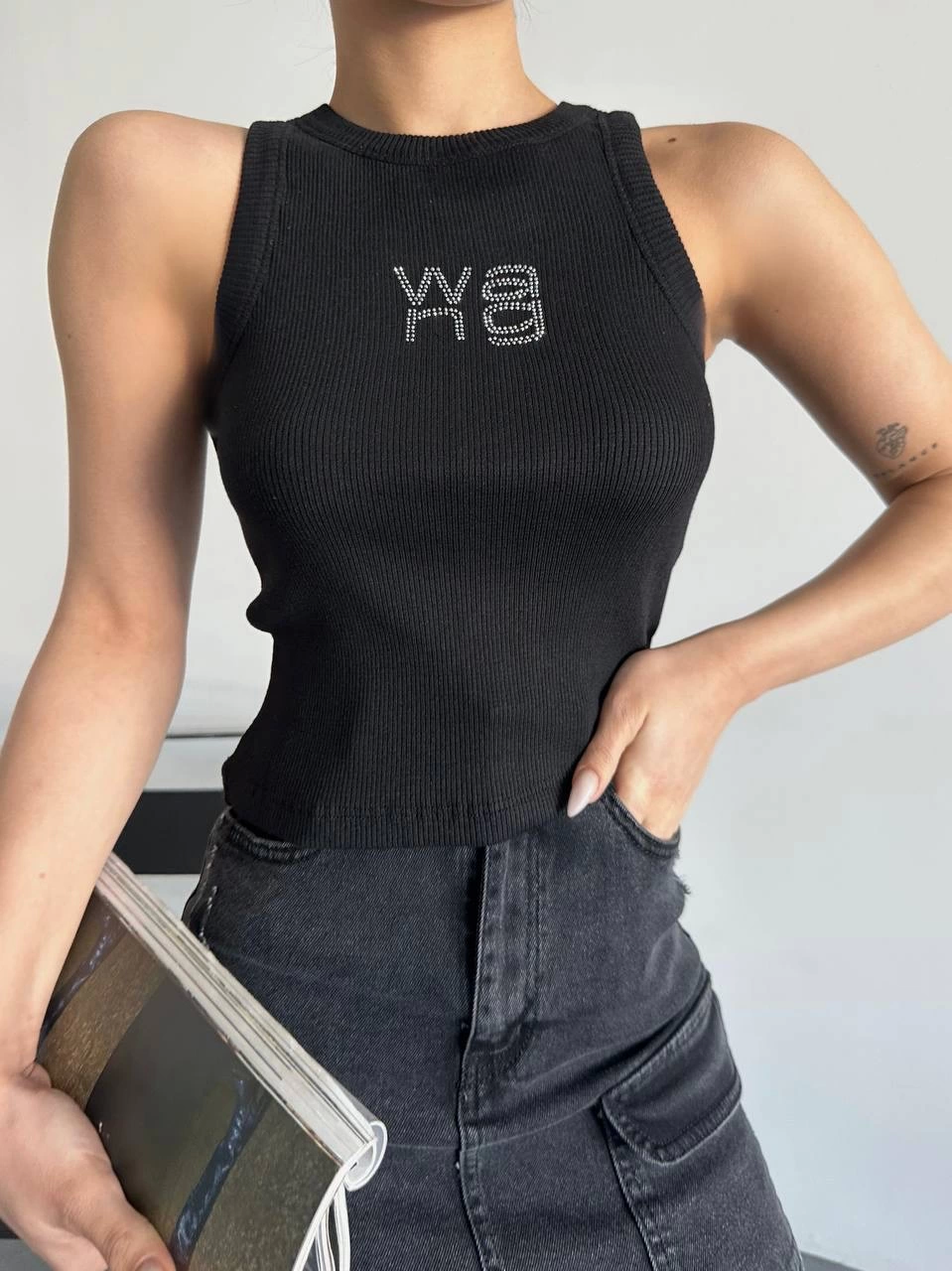 Taş Yazılı Siyah Basic Atlet